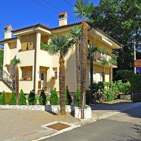 Apartments With A Parking Space Opric, Opatija - 7728 Lovran Exterior photo