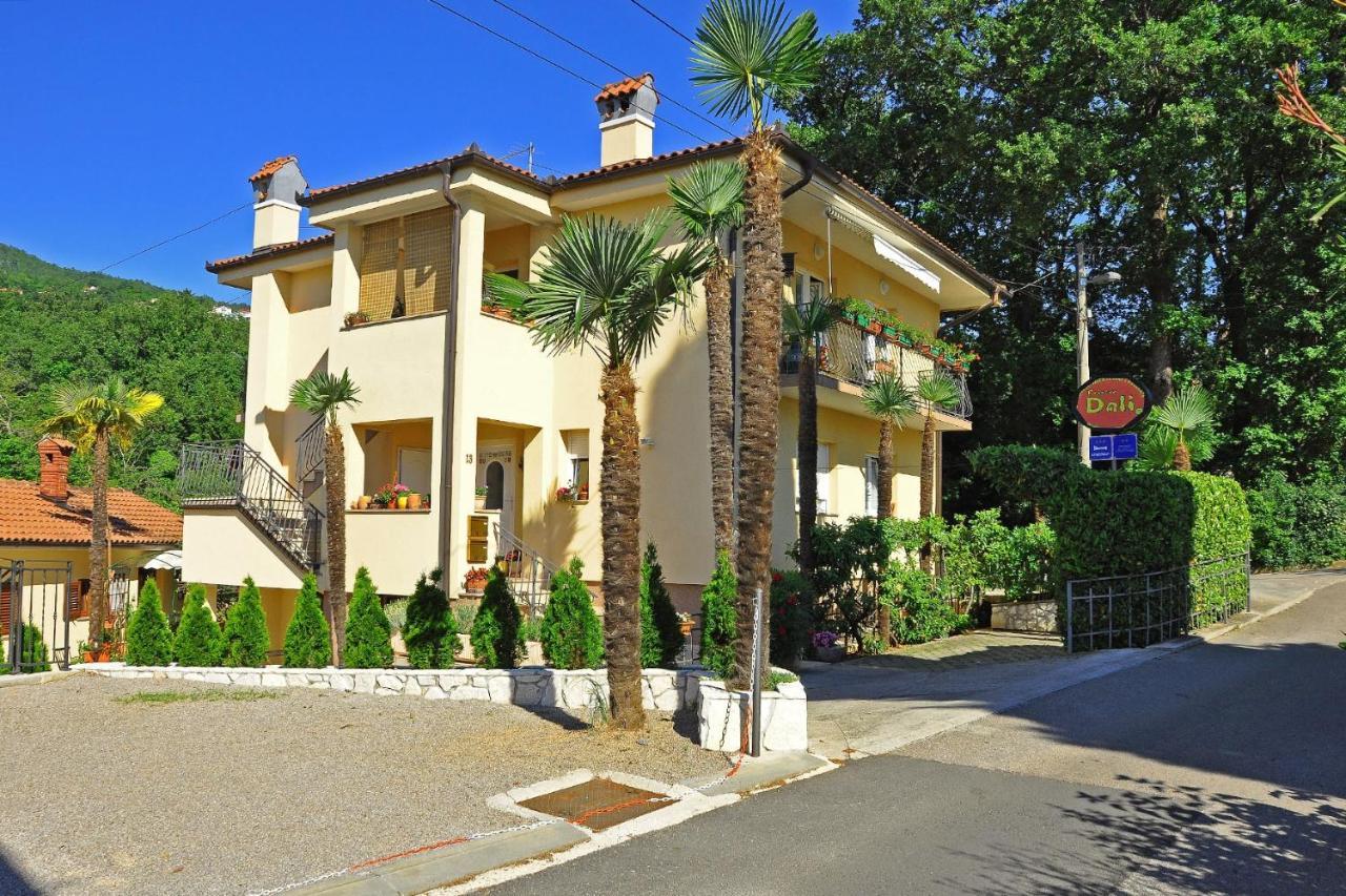 Apartments With A Parking Space Opric, Opatija - 7728 Lovran Exterior photo